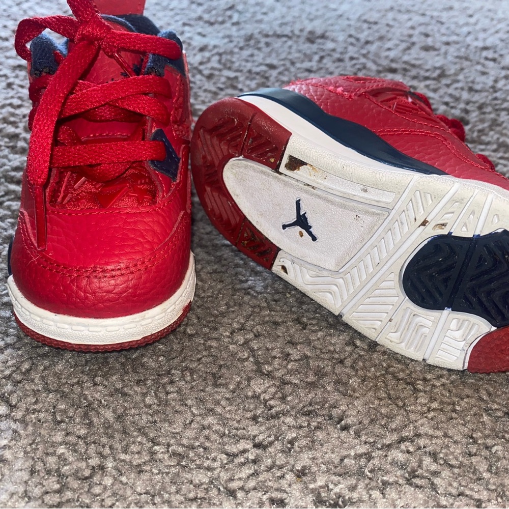 2019 Air Jordan 4 Retro 'FIBA'